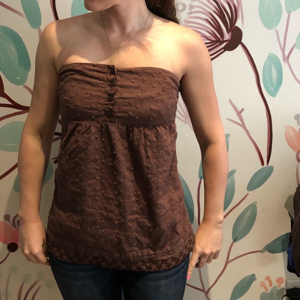 Brown top eyelet detailing